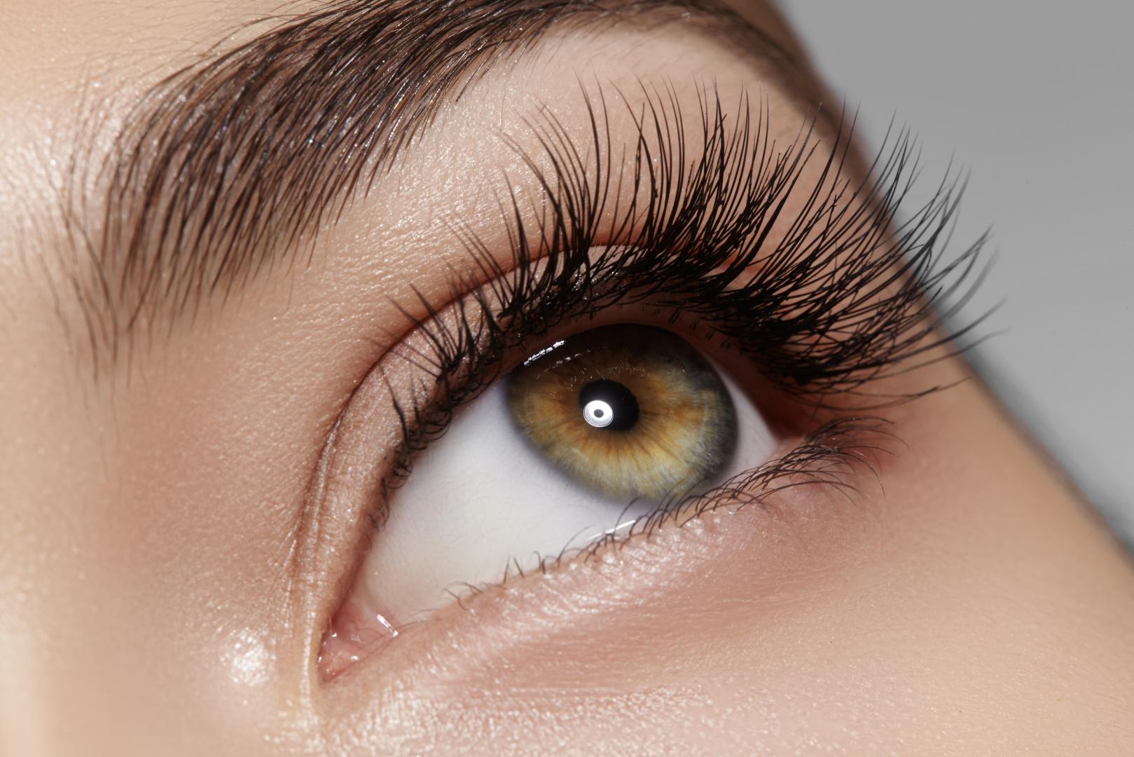 Épilation des sourcils Rillieux-la-Pape